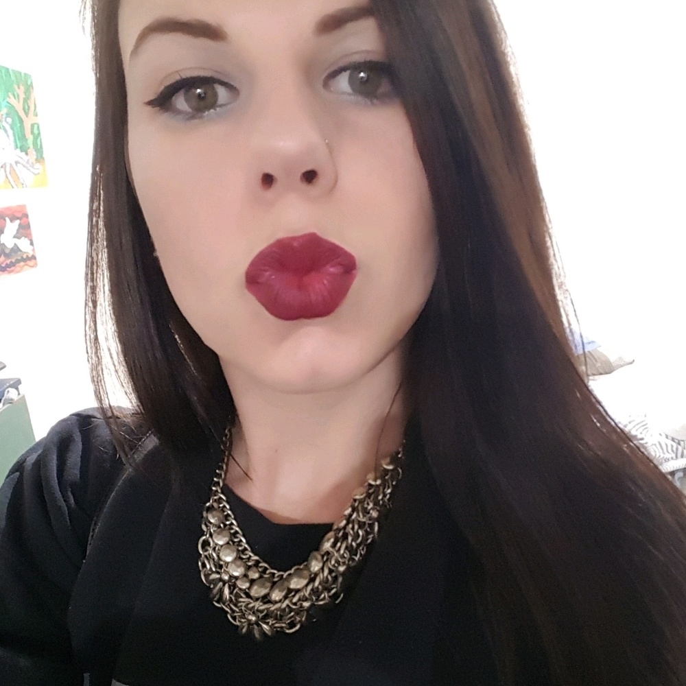 Meet your Posher, Crista